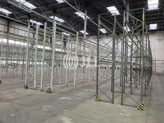 Lagerhalle zur Miete provisionsfrei 5.000 m² Lagerfläche teilbar ab 2.000 m² Neukölln Neukölln 12055