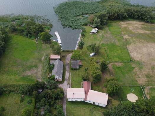 Mehrfamilienhaus zum Kauf provisionsfrei als Kapitalanlage geeignet 1.285.000 € 10 Zimmer 400 m² 6.000 m² Grundstück Karnin Karnin Usedom 17406