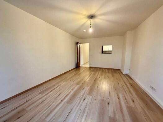 Studio zur Miete 550 € 1 Zimmer 37 m² 2. Geschoss frei ab 01.05.2026 Georg-Ledebour-Straße 10 Langwasser Nürnberg 90473