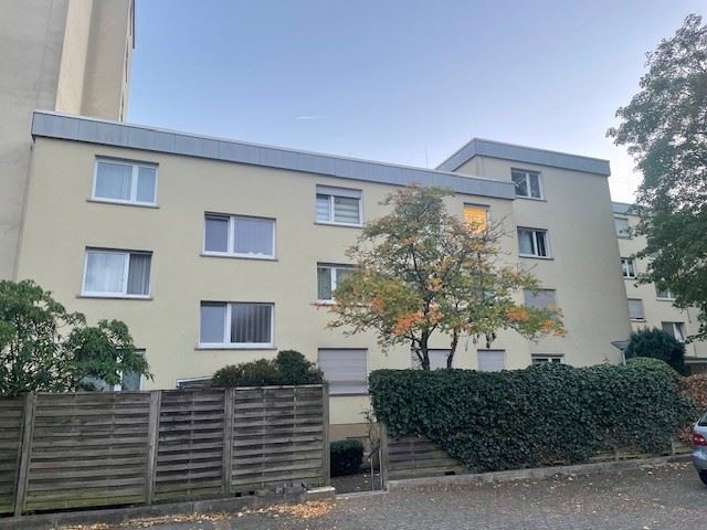 Wohnung zur Versteigerung 286.000 € 4 Zimmer 83,1 m²<br/>Wohnfläche 1.<br/>Geschoss ab sofort<br/>Verfügbarkeit Im Rosengärtchen Nr. 10 Kernstadt Oberursel (Taunus) 61440