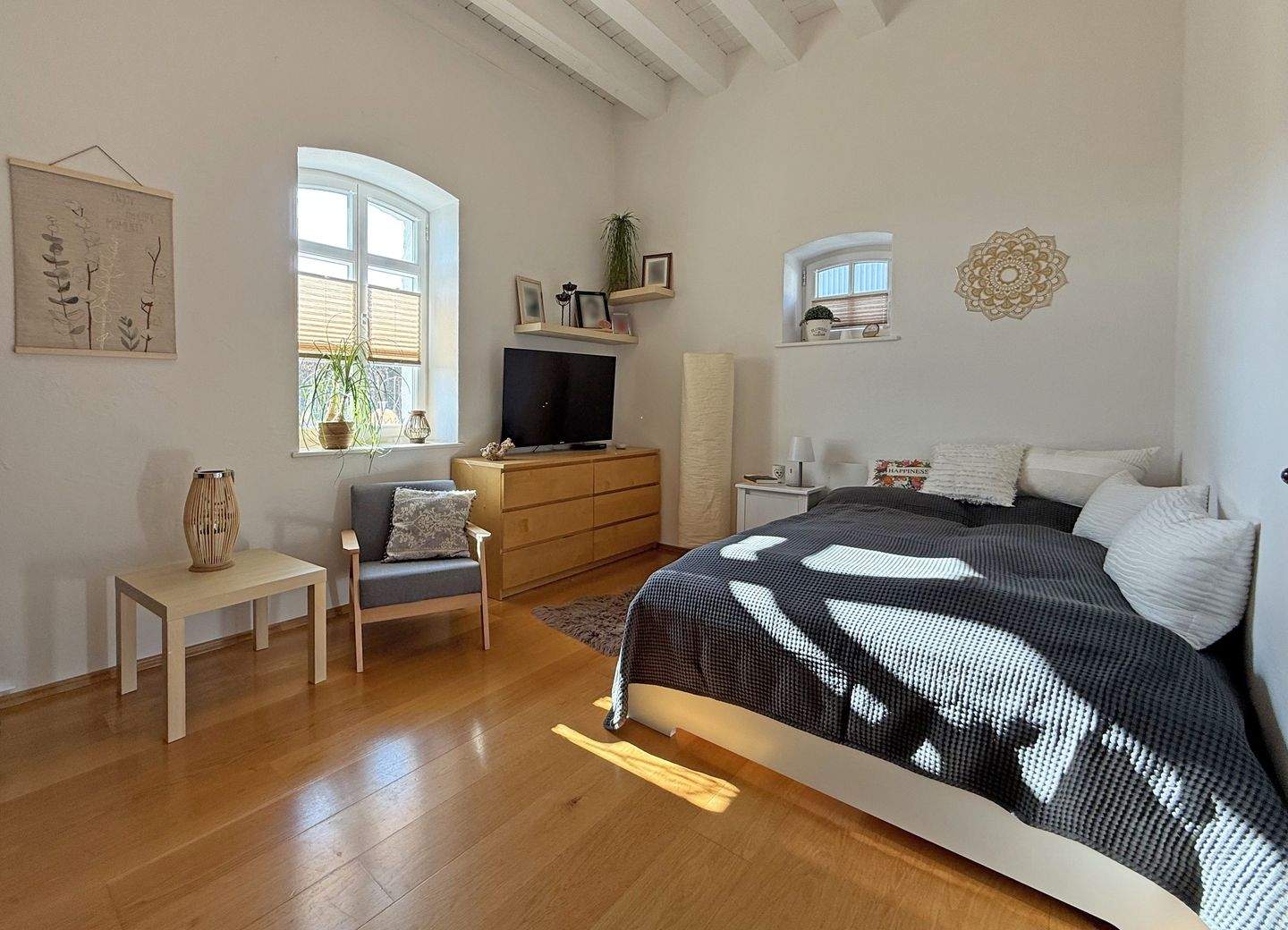 Immobilie in Hungen - Sonnenverwöhnt & großzügig: Hochwertig ausgebaute Scheune mit eigenem Garten - Bild 4