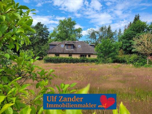 Haus zum Kauf 305.000 € 7 Zimmer 198,3 m² 3.094 m² Grundstück frei ab sofort Neustädter Str. Bodenteich Bad Bodenteich 29389