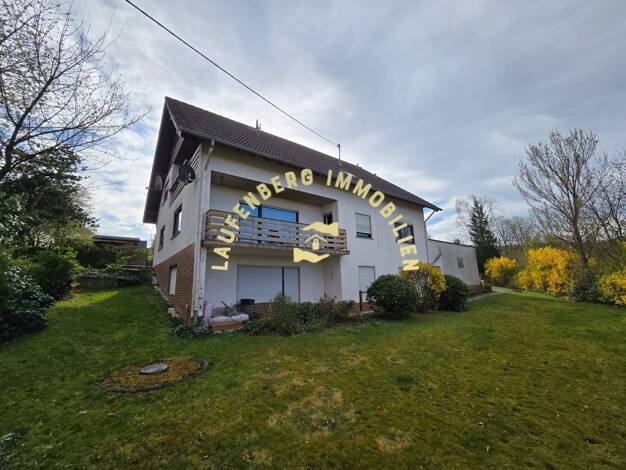Mehrfamilienhaus zum Kauf als Kapitalanlage geeignet 399.000 € 10 Zimmer 300 m² 1.200 m² Grundstück Halscheid Windeck 51570