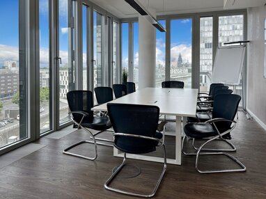 Bürofläche zur Miete provisionsfrei 2.349 € 70 m² Bürofläche teilbar von 20 m² bis 70 m² Im Zollhafen 24 Altstadt - Süd Köln 50678