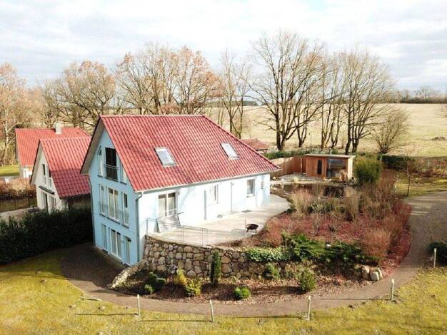 Haus zum Kauf provisionsfrei 795.000 € 5 Zimmer 148 m² 2.280 m² Grundstück Fürstenberger Weg Strasen Wesenberg / Strasen 17255