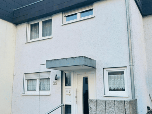Reihenmittelhaus zum Kauf 480.000 € 6 Zimmer 126 m² 155 m² Grundstück frei ab sofort Rechbergstraße 32 Denkendorf 73770