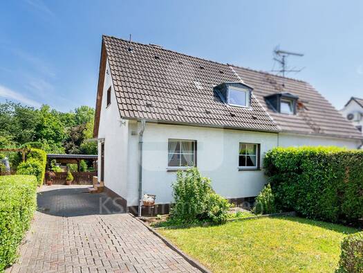 Doppelhaushälfte zum Kauf 299.000 € 4 Zimmer 125 m² 674 m² Grundstück Bergisch Gladbach 51469