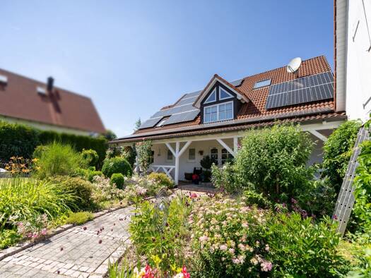 Einfamilienhaus zum Kauf 795.000 € 10 Zimmer 270 m² 1.100 m² Grundstück Heiligenstadt Heiligenstadt 91332
