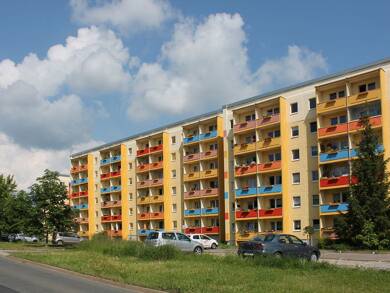 Wohnung zur Miete 266 € 2 Zimmer 54,1 m² 1. Geschoss Karl-Matthes-Straße 83 Lusan Gera 07549