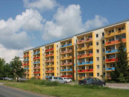 Wohnung zur Miete 266 € 2 Zimmer 54,1 m² 1. Geschoss Karl-Matthes-Straße 83 Lusan Gera 07549