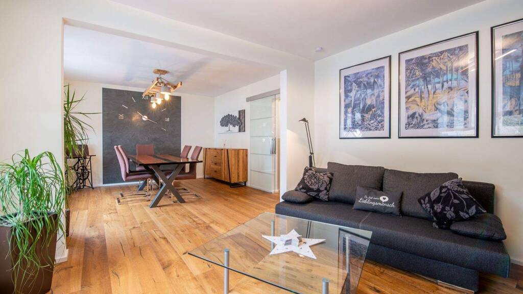 Einfamilienhaus zum Kauf 328.000 € 4 Zimmer 85 m² 389 m² Grundstück Ochsenfurt 97199