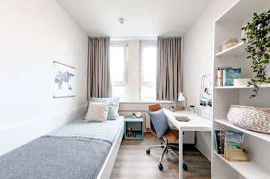 Studio zur Miete 349 € 1 Zimmer 14 m² frei ab sofort Nauheimerstraße 78-80 Bad Cannstatt Stuttgart 70372