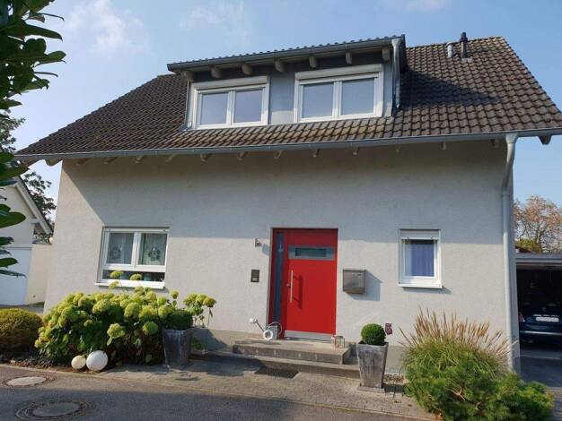 Einfamilienhaus zum Kauf provisionsfrei 689.000 € 4 Zimmer 145 m² 393 m² Grundstück Kuppenheim 76456