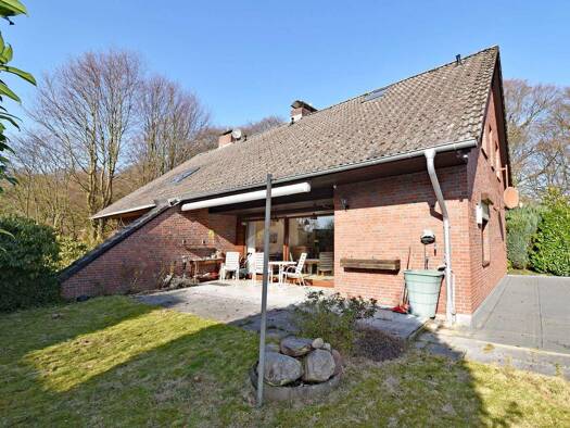 Doppelhaushälfte zum Kauf 449.000 € 3 Zimmer 115 m² 606 m² Grundstück frei ab sofort Dorfstraße 4 Wohltorf 21521