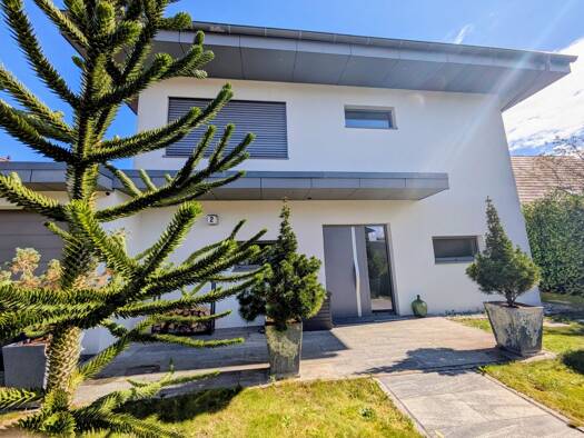 Villa zum Kauf provisionsfrei 980.000 € 5 Zimmer 215 m² 603 m² Grundstück Eberleinstraße 2 Mahlsdorf Berlin 12623