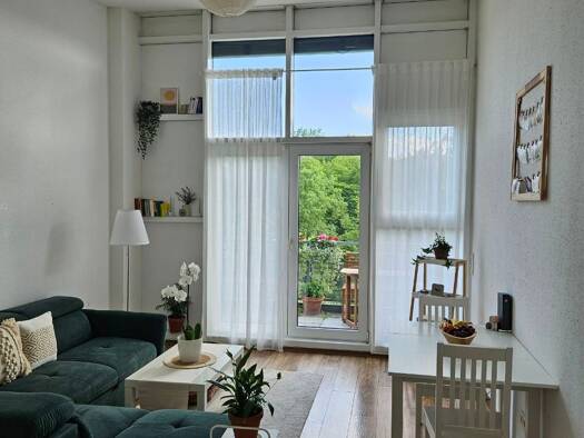 Studio zur Miete 690 € 1 Zimmer 35 m² Geschoss 4/5 frei ab 01.10.2026 Westenviertel Regensburg 93049