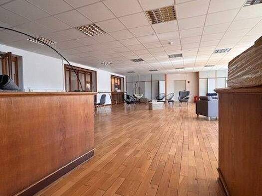 Bürogebäude zur Miete 45 Zimmer 3.400 m² Bürofläche Saarlouis 66740