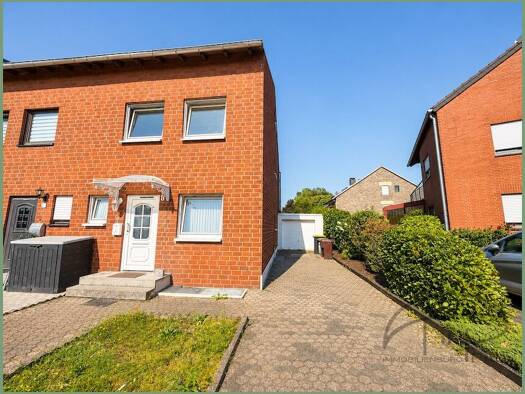 Reihenendhaus zum Kauf 249.000 € 6 Zimmer 124 m² 184,2 m² Grundstück Delrath Dormagen 41542