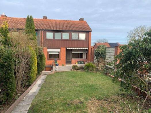 Reihenendhaus zum Kauf 298.000 € 4 Zimmer 100 m² 211 m² Grundstück Hittfeld Seevetal 21218