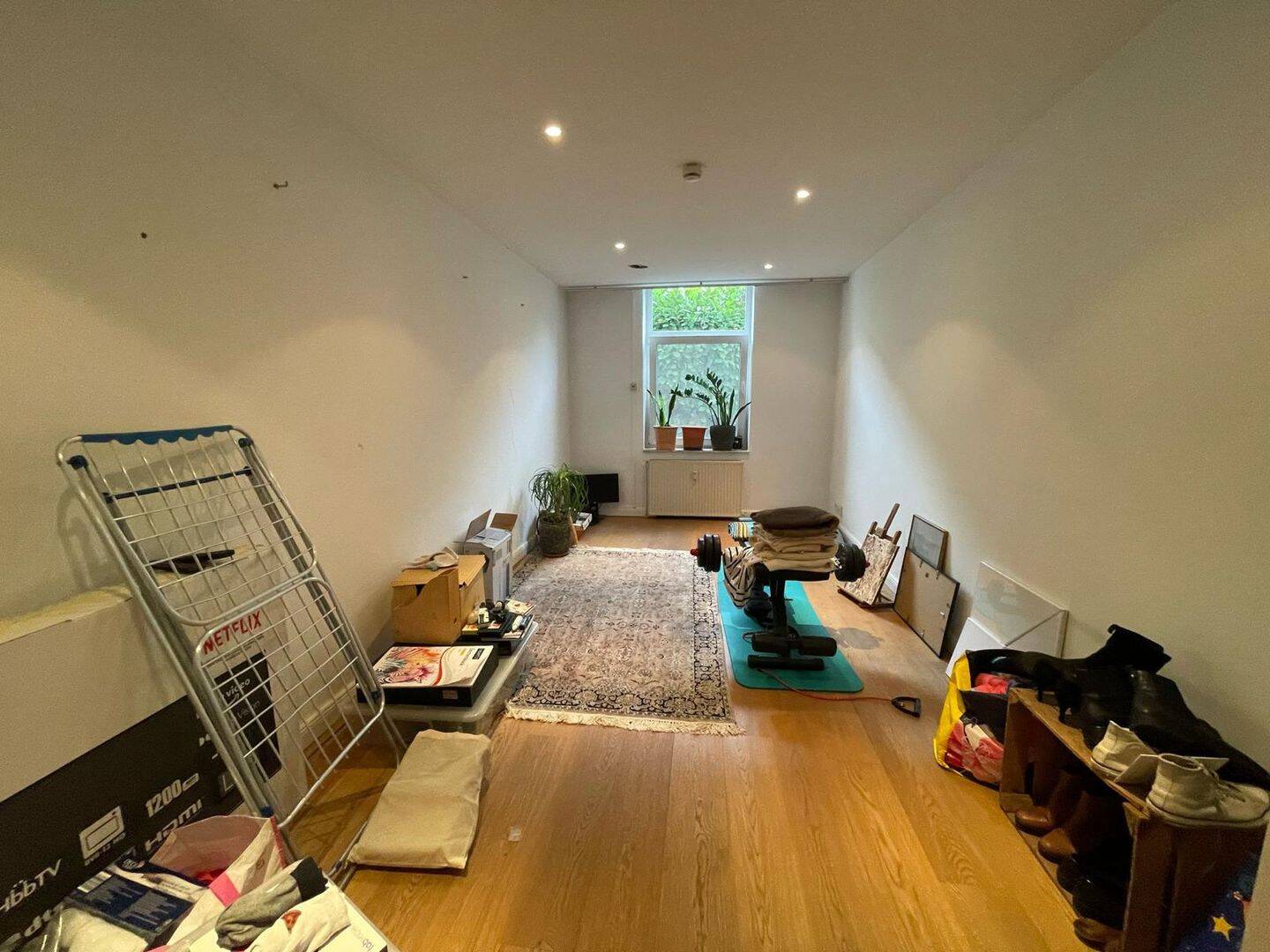 Property thumbnail 9