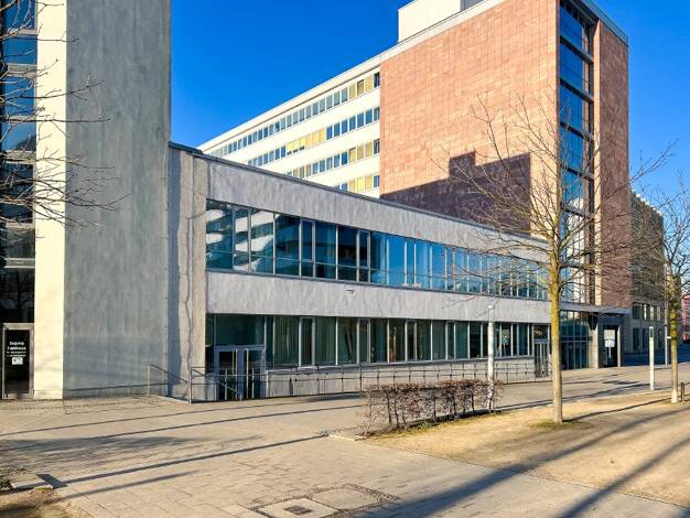 Ladenfläche zur Miete provisionsfrei 300 m² Verkaufsfläche Zentrum Chemnitz 09111