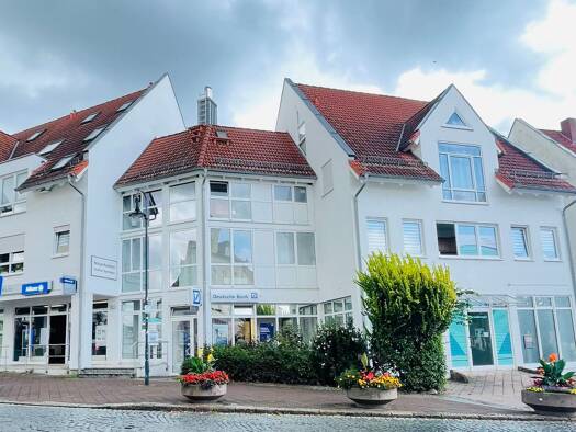 Wohnung zur Miete 560 € 2 Zimmer 70 m² Dachgeschoss frei ab 01.10.2025 Markt 4 Taucha Taucha 04425