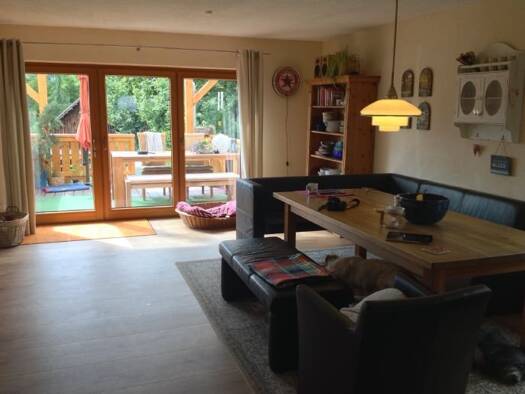 Einfamilienhaus zur Miete 1.445 € 5,5 Zimmer 201,7 m² 800 m² Grundstück frei ab 01.12.2025 Schmölz Küps 96328