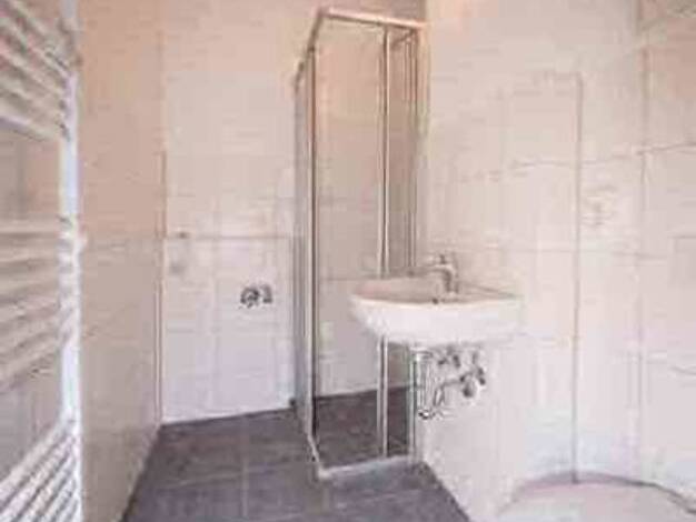 Wohnung zur Miete 662 € 2 Zimmer 53,8 m² 1. Geschoss frei ab 30.05.2026 Geschwister-Scholl-Str. 17 Wiesbaden 65197