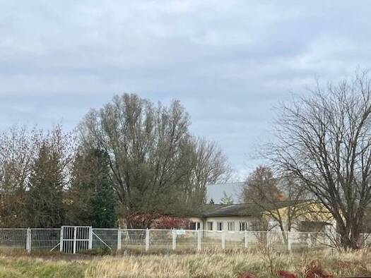 Wohnanlage zum Kauf als Kapitalanlage geeignet 2.240 m² 9.000 m² Grundstück Genthin Genthin 39307