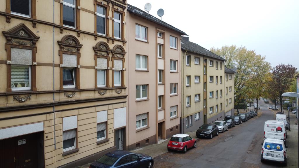 Mehrfamilienhaus zum Kauf provisionsfrei als Kapitalanlage geeignet 688.900 € 16 Zimmer 324 m²<br/>Wohnfläche 403 m²<br/>Grundstück Waldthausenstraße 46 Ostviertel Essen 45127