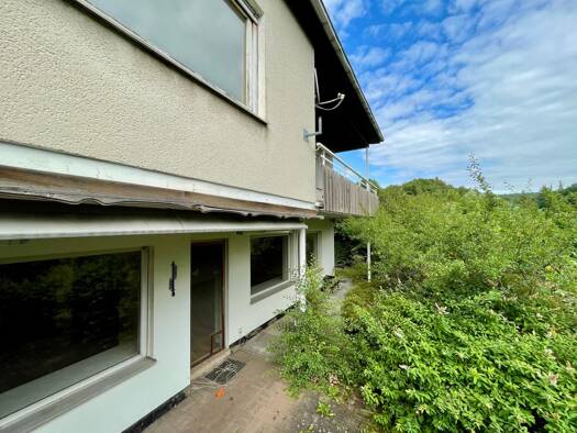 Einfamilienhaus zum Kauf 126.000 € 4,5 Zimmer 153 m² 667 m² Grundstück Kirchheim 36275