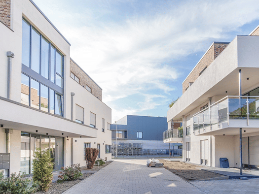 Mehrfamilienhaus zum Kauf als Kapitalanlage geeignet 5.140.000 € 43 Zimmer 1.306 m² 2.785 m² Grundstück Versmold 33775