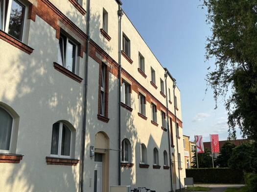 Wohnung zur Miete 895 € 3 Zimmer 77 m² 4 Geschosse frei ab 15.12.2025 Reisstraße 34 Leuben Dresden 01257