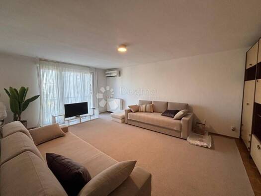 Wohnung zur Miete 850 € 2 Zimmer 62 m² 7. Geschoss Voltino, Tresnjevka - Sjever Ljubljanica