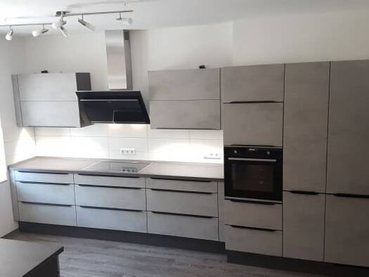 Wohnung zur Miete 769 € 5 Zimmer 110,5 m² EG Ritterstr. 4 Calbe Calbe (Saale) 39240