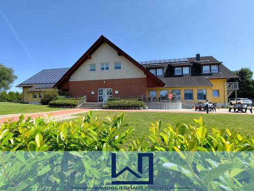 Haus zum Kauf 699.000 € 6 Zimmer 1.013,8 m² 4.770 m² Grundstück Brohm Friedland 17098