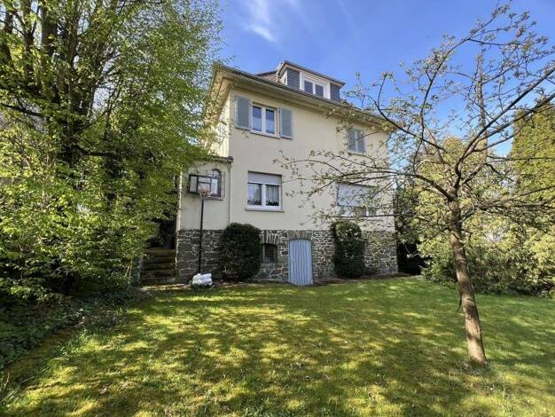 Einfamilienhaus zum Kauf 775.000 € 7 Zimmer 191 m² 560 m² Grundstück Gießen Gießen 35394