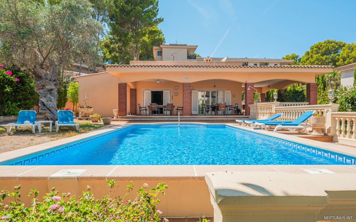 Villa zum Kauf 1.950.000 € 5 Zimmer 246 m²<br/>Wohnfläche 1.278 m²<br/>Grundstück Santa Ponsa 07183