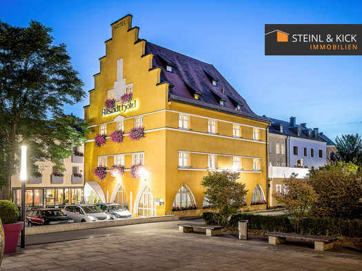 Hotel zum Kauf 1.690.000 € 25 Zimmer 630 m² Grundstück Amberg 92224