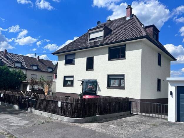 Mehrfamilienhaus zum Kauf provisionsfrei 895.000 € 10 Zimmer 232 m² 447 m² Grundstück frei ab sofort Wallstadt Mannheim 68259