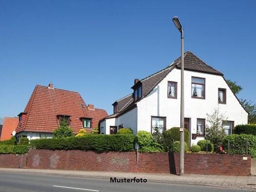 Mehrfamilienhaus zum Kauf 218.000 € 9 Zimmer 225 m² 789 m² Grundstück Weidenberg Weidenberg 95466