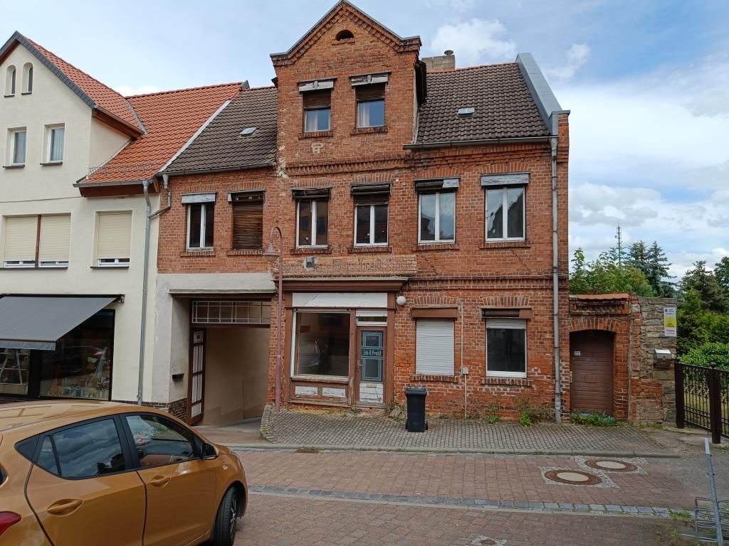 Mehrfamilienhaus zum Kauf 39.000 € 8 Zimmer 100 m²<br/>Wohnfläche 565 m²<br/>Grundstück Gerbstedt Gerbstedt 06347