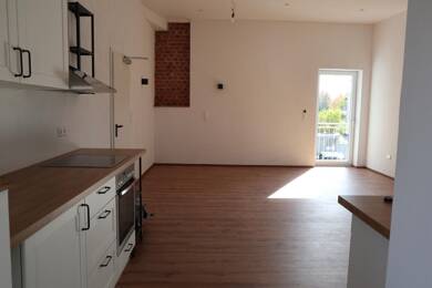 Wohnung zur Miete 800 € 3 Zimmer 80 m² Geschoss 1/1 Unterwurmbach Gunzenhausen 91710