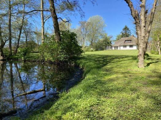 Villa zum Kauf 830.000 € 7 Zimmer 258 m² 11.095 m² Grundstück Tating 25881