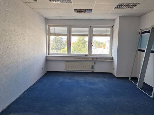 Bürogebäude zur Miete provisionsfrei 350 € 1 Zimmer 20 m² Bürofläche Böhlitz-Ehrenberg Leipzig 04178