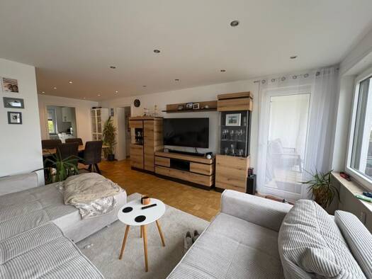 Wohnung zur Miete 1.250 € 3 Zimmer 72 m² Geschoss 1/2 frei ab 01.01.2027 Vochezenholz Reutlingen 72762