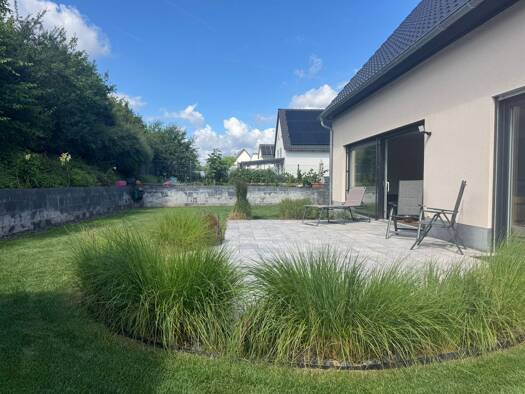 Haus zum Kauf 996.000 € 8 Zimmer 220 m² 500 m² Grundstück Atzenhof Fürth 90768