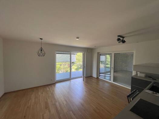 Wohnung zur Miete 2.150 € 3,5 Zimmer 90 m² Geschoss 1/3 frei ab sofort Schleißheimer Straße 405 c Feldmoching-Hasenbergl München 80935