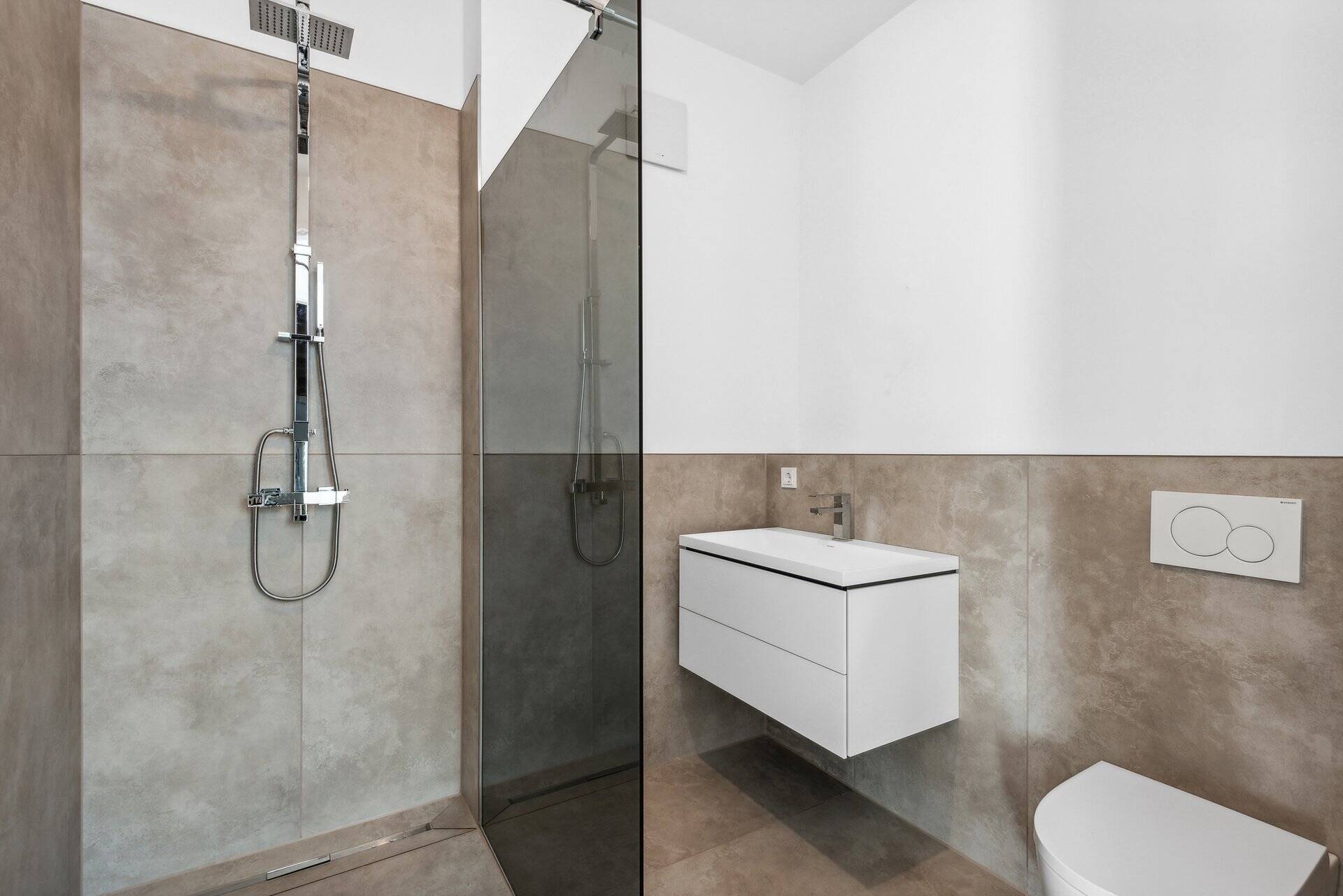 Property thumbnail 18