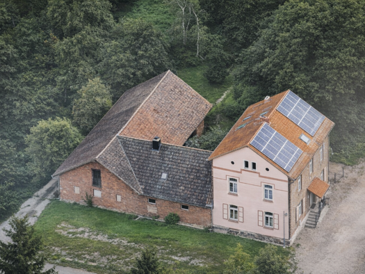 Mehrfamilienhaus zum Kauf als Kapitalanlage geeignet 89.000 € 9 Zimmer 248 m² 1.997 m² Grundstück Neuwegersleben Am Großen Bruch / OT Neuwegersleben 39393